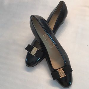 Salvatore Ferragamo Blk Patent Pump